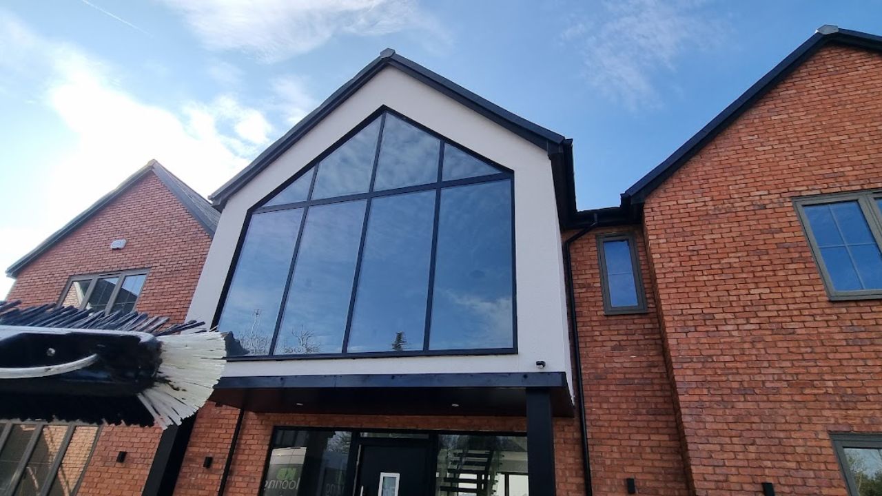 Residential Window Cleaning - Gallery - 01